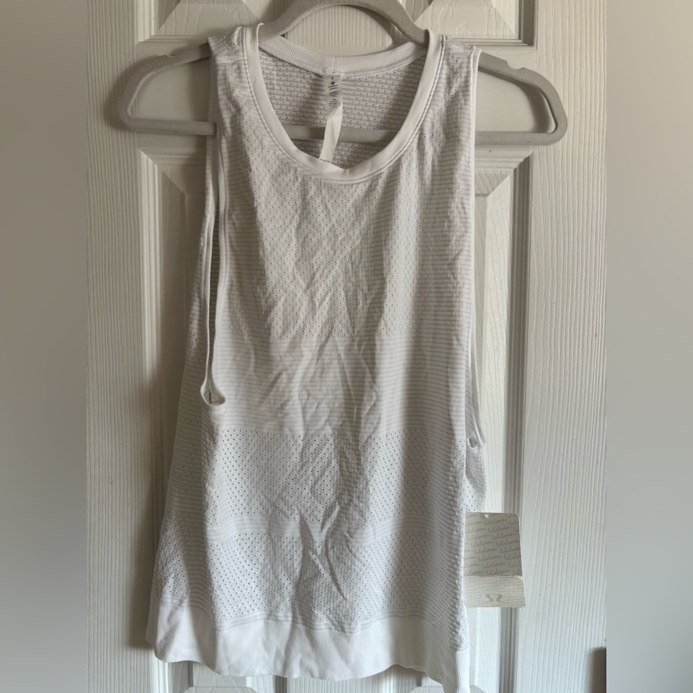Lululemon Breeze by Muscle Tank